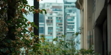 万科物业保安究竟穿什么服装？